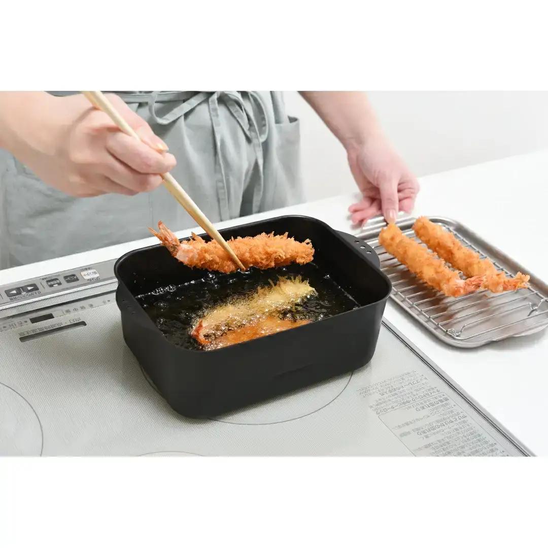 天ぷら鍋角型ワイド アミ・フタ付 IH対応 軽量 調理器具 燕三条製 キッチン用品 鍋