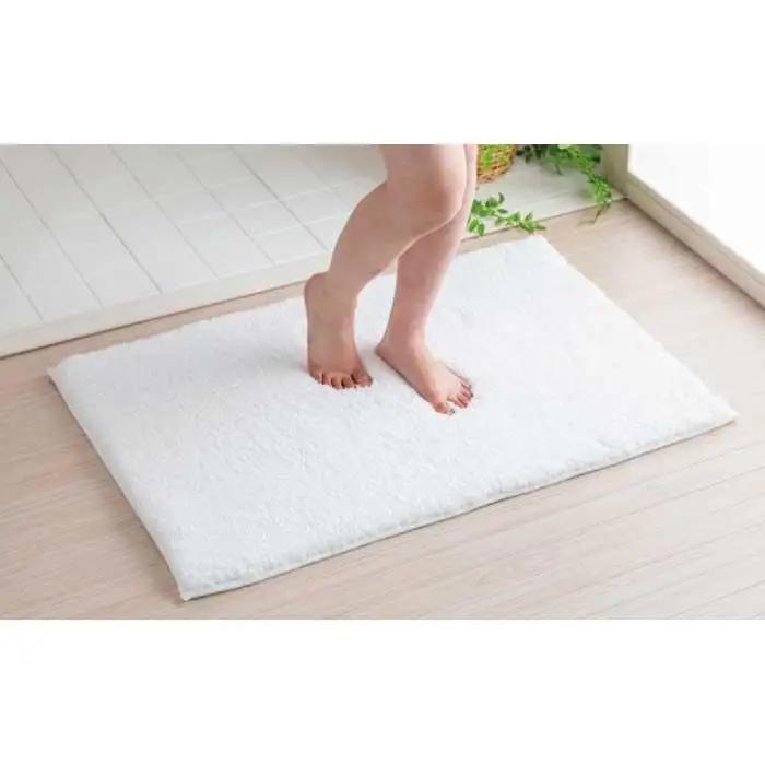 思わず頬ずりしたくなるバスマット プレミアム60×90cm ホワイト