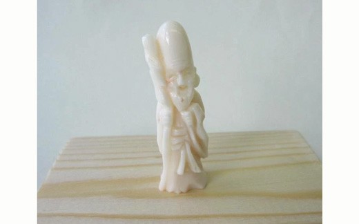 
                  珊瑚職人館の珊瑚の置物18
                