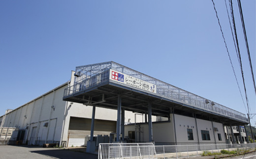 着色料や化学調味料などの添加物は使用しておりません。
ご自宅用はもちろん、大切な方への贈り物としてもどうぞ。