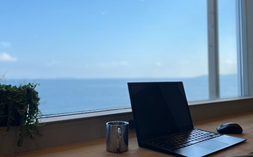 リゾート感あふれる海辺のワーケーション