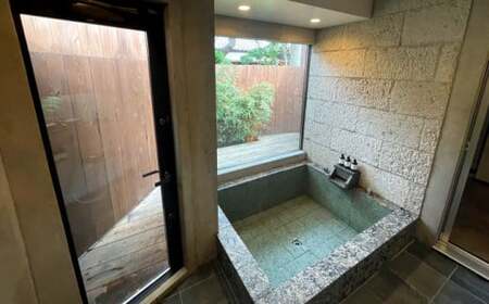 港の灯り 宿泊チケット ／ 旅行 チケット 宿泊券 神奈川県 葉山【あったかい(株)】[ASBO001]