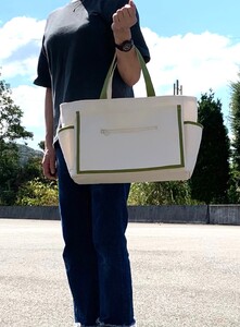 Confine　Bag（コンフィネバッグ）（44-34）　ピスタチオグリーン