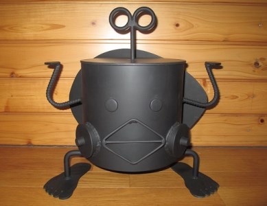 鋼板製ロボット型七輪「しち衛門」アウトドア BBQ レジャー 卓上 コンロ 防災グッズ 炭火焼き【R00739】
