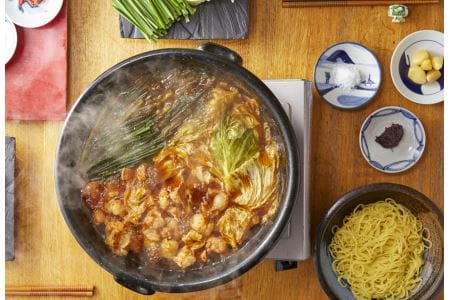 炭火もつ鍋特製赤スープ／ 国産牛もつ鍋／3～4人前セット///もつ鍋 もつなべ てっちゃん スープ 牛骨 炭火 薬膳 人気 美味しい 老舗 焼肉店 奈良県 広陵町