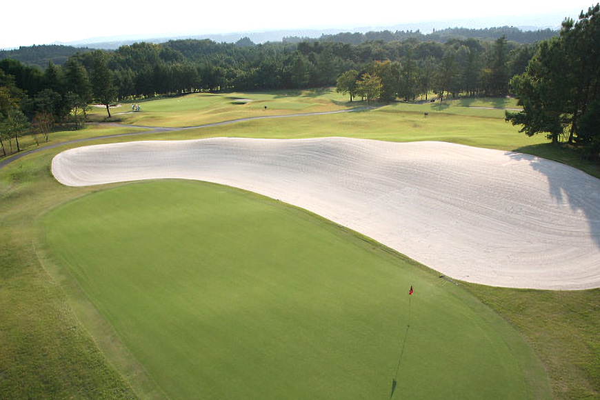 静ヒルズカントリークラブ 平日限定ペアプレー券 ゴルフ 練習施設 中嶋常幸プロ設計監修 チケット 茨城県 カントリークラブ ゴルフ平日プレー券 利用券 スポーツ 食事 アウトドア ゴルフコース 名門 