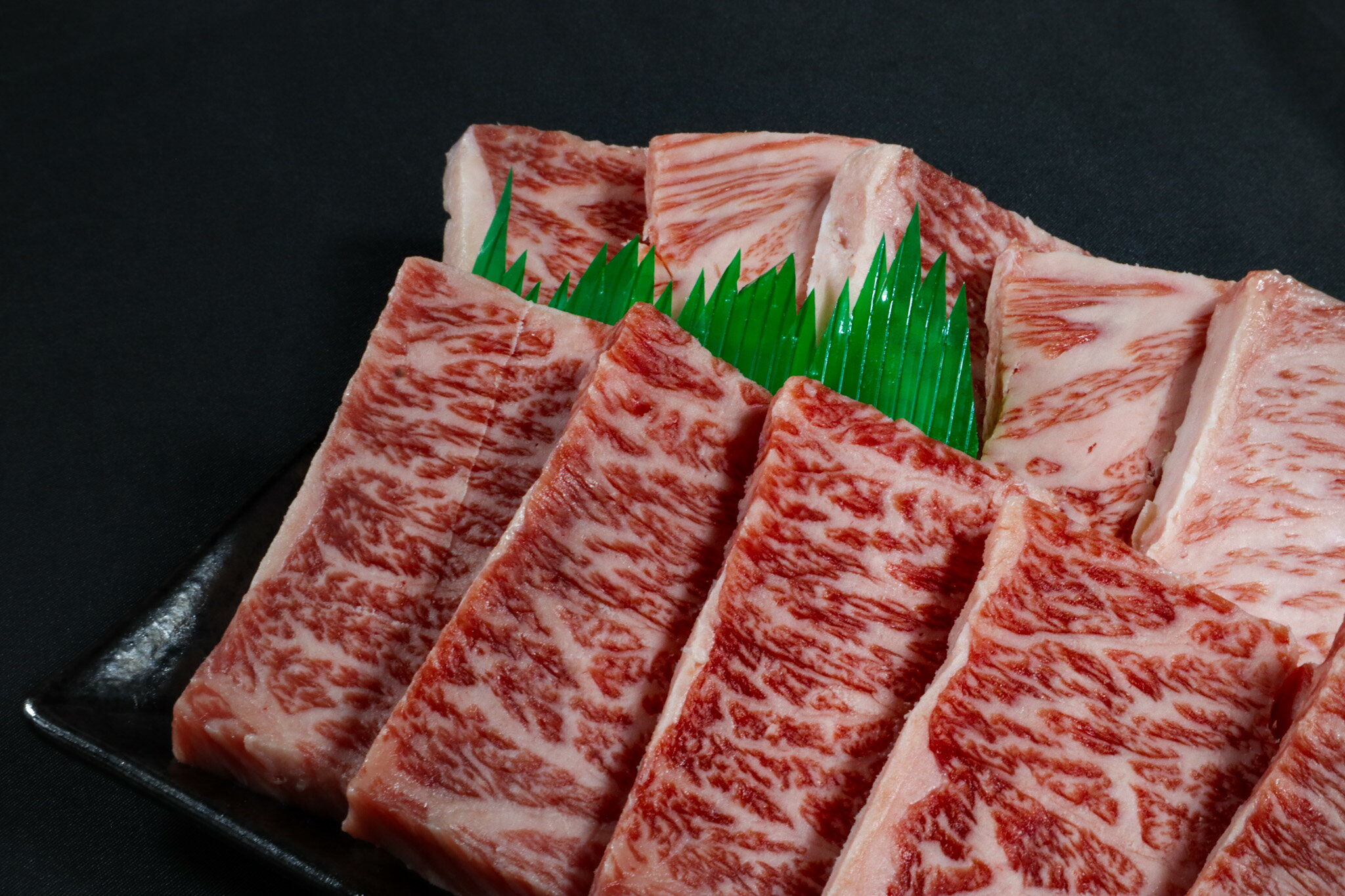 【ふるさと納税】 博多和牛 カルビ 焼肉用バラ 500g 牛カルビ 肉 焼肉 冷凍 牛肉 赤身 赤身肉 和牛 牛 国産 惣菜 肉汁 霜降り 厳選 ブランド バーベキュー人気 おすすめ 九州 福岡 川崎