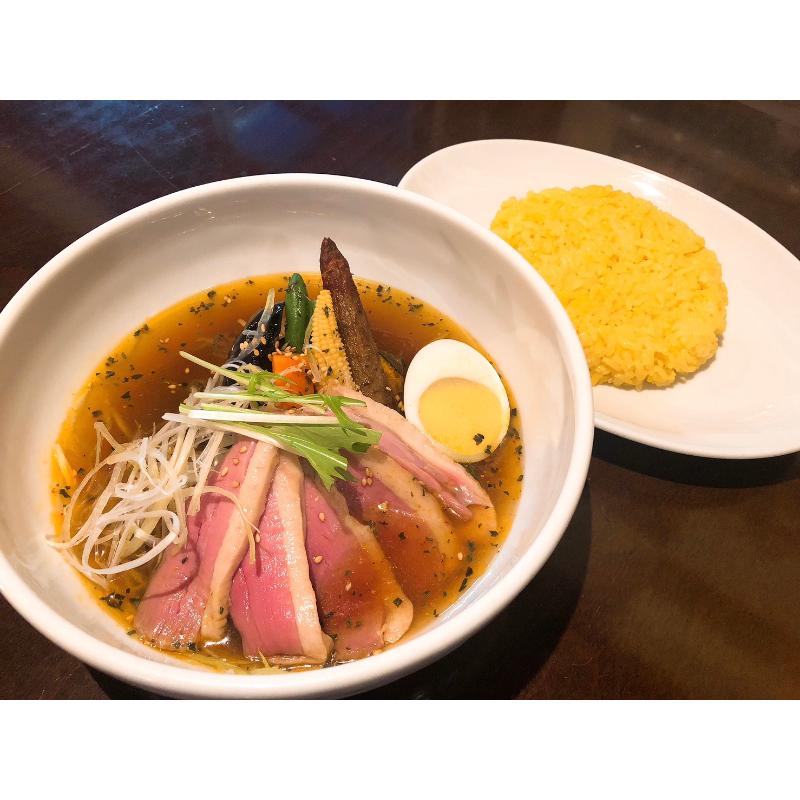 【ふるさと納税】贅沢な味わい【京鴨ロースのスープカレー】2人前　ミシュラン東京が選んだお店の国産・京鴨のロースを使ったスープカレー 東京都 江東区 カレー 鴨肉 セット 野菜 簡単調理 便利 レンジ 湯煎 食品 お取り寄せ グルメ 送料無料