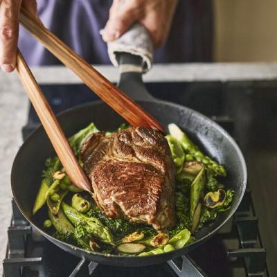 ふるさと納税 名古屋市 バーミキュラ フライパン オーブンセーフスキレット26cm深型+専用ステンレスリッドセット |  | 03