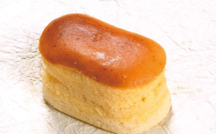 チーズスフレ 春日チーズ 10個入り 広島県福山市/有限会社カフェ・コンディトライ・シューベルト チーズスフレ チーズ スフレ チーズケーキ ケーキ 一口サイズ スイーツ お菓子 おかし スフレチーズ