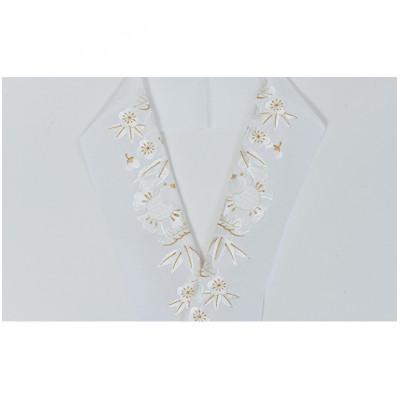 ふるさと納税 伊丹市 半衿　松竹梅にふくらすずめの柄　刺繍　白地に白と金の糸  [54030220]