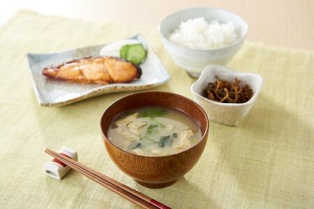 石川県 木桶仕込み こうじ味噌のフリーズドライ贅沢みそ汁4種（計30食入）  石川 金沢 加賀百万石 加賀 百万石 北陸 北陸復興 北陸支援