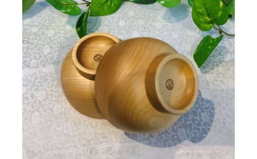 器の底には職人さんの焼印が押されています