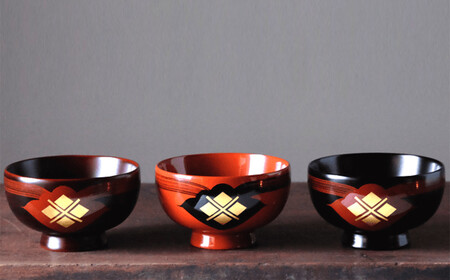 汁椀　花塗り　秀衡一つ雲　3個（黒・朱・溜め） / 漆器 お椀 吸い物椀 おわん 食器 漆椀 漆塗 うるしぬり 手塗り 木製 伝統工芸品 和 お正月 高級 結婚 新築祝い お祝い 贈答 贈り物 プレゼ