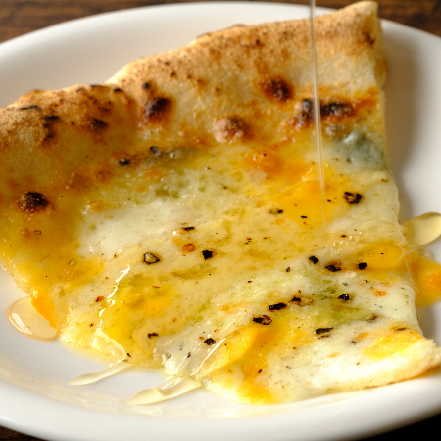 FROZEN PIZZA ２種６ピースセット(マルゲリータ×3・クアトロフォルマッジ×3）