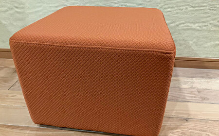 【クラシック】スツール(選べる張地/ラボーナ8種類) 日田市 椅子 イス スツール [ARFT007]