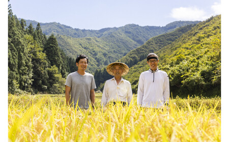 【定期便】【令和7年産】厳選こだわり南魚沼産コシヒカリ「こまがた農園のお米」 4kg(2kg×2袋)×9回