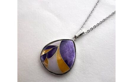 七宝焼ネックレス雫型《木の葉:紫黄》アクセサリー ジュエリー ネックレス ペンダント 装飾 工芸 工芸品 伝統工芸 伝統 七宝 七宝焼き しっぽうやき 焼き物 芸術 芸術品 受注生産 職人 職人技 作