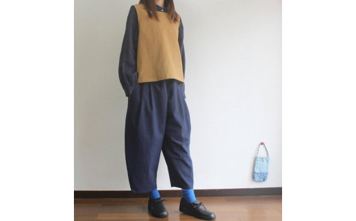 北鎌倉のアトリエよりお届け　コットンリネンのおさんぽパンツ【カラー：紺】