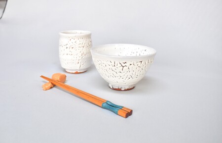 萩焼　福の器揃い「残雪」(ご飯茶碗・湯呑・箸置きセット)｜HGH00027