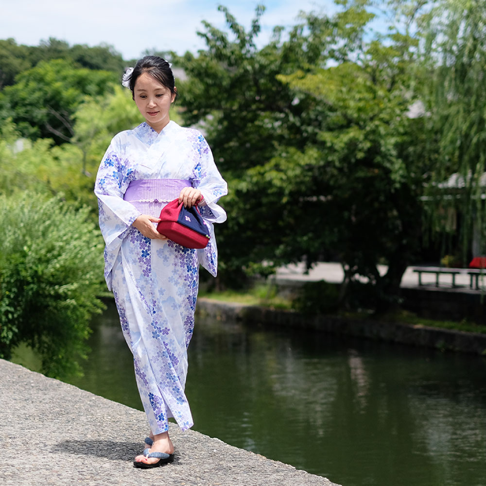 【ふるさと納税】手ぶらでOK 浴衣レンタル チケット（1名様） 撮影プラン 着付け・小物一式 ヘアセット付き デート 記念日 岡山 観光 着物浪漫 手軽 浴衣体験 散策 一式セット 手ぶら プラン 女子旅 思い出作り 倉敷観光 夏 撮影付き 岡山県 倉敷市 送料無料