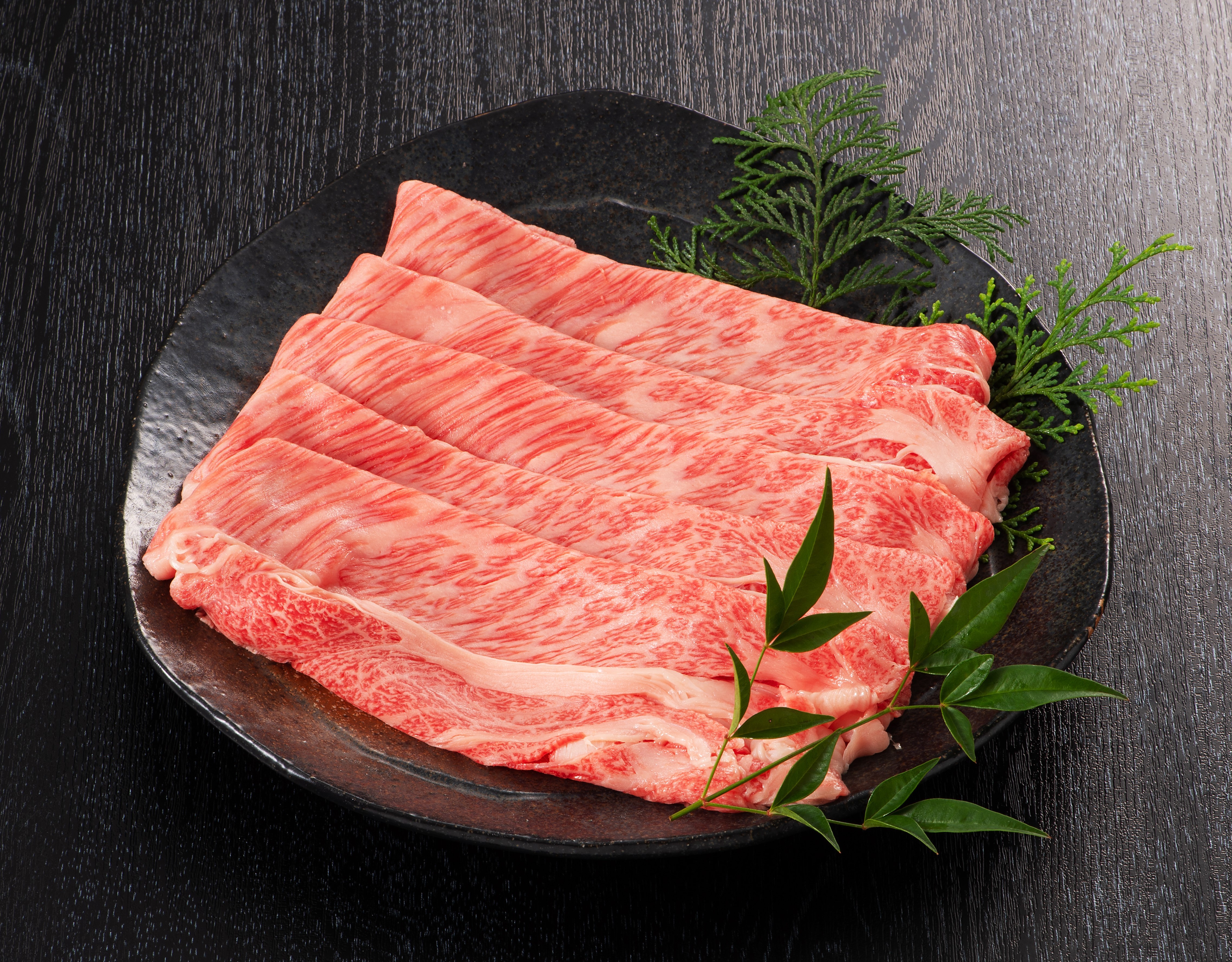 
            伊万里牛肩ロースすき焼きしゃぶしゃぶ用　400ｇ 193-J1602
          