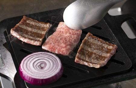 A5飛騨牛　焼肉用　赤身モモ肉又は肩肉　300g