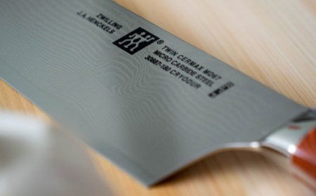 H120-07 ツイン セルマックス MD67 三徳包丁