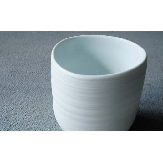 有田焼 白妙磁湯呑W【晩香窯・庄村久喜】食器 うつわ 器 湯呑 おしゃれ プレゼント モダン シンプル お茶 白 A30-513_イメージ5