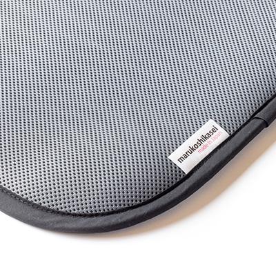 ふるさと納税 養老町 美尻パッド　スペースグレー |  | 01