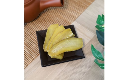 干し芋（蜜芋）約1.8kg 約1.8キロ 18パック 干芋 干いも ほしいも サツマイモ さつもいも 薩摩芋 乾物 おやつ お菓子 和菓子 和スイーツ デザート 甘い 美味しい おいしい 国産_イメー