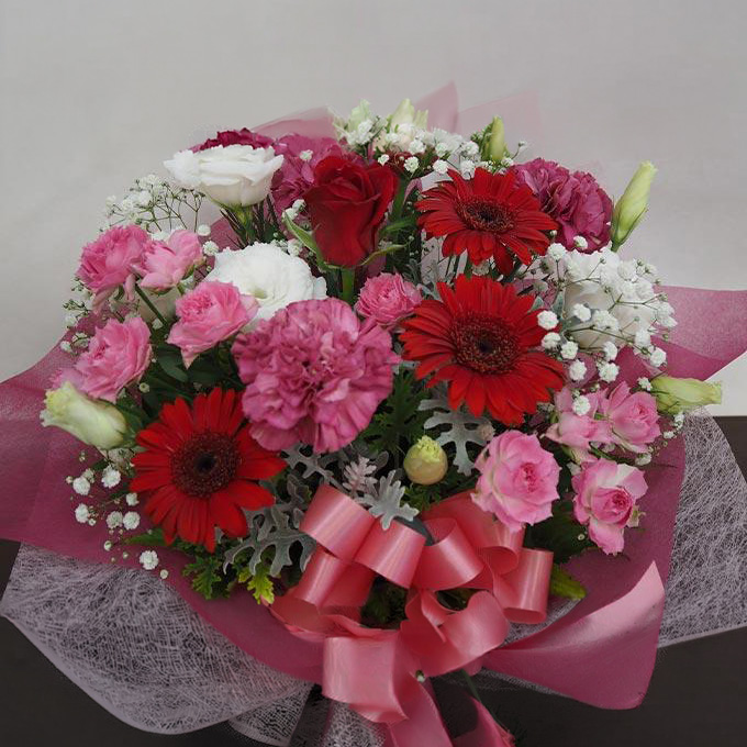 お誕生日 アレンジメント 花 ギフト 誕生日 植物 季節 生花 おまかせ アレンジ プレゼント 贈答 贈り物 祝い 母の日 インテリア 立花ガーデン 静岡県 藤枝市