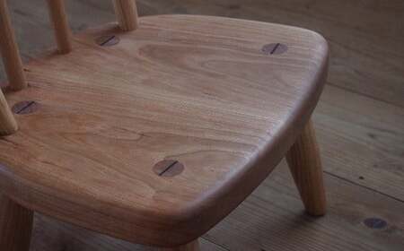 国産山桜　こども椅子bcc-1[5135360]