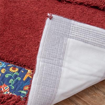 ふるさと納税 海南市 北欧の「幸せを運ぶ馬」ダーラヘスト柄の玄関マット　ワインレッド(縦50cm×横80cm) |  | 02