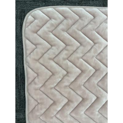 ふるさと納税 泉大津市 プレミアム温泉毛布、吸湿発熱機能で体の芯から暖かい。KW31584ゴムレス敷パッド シングルピンク |  | 01