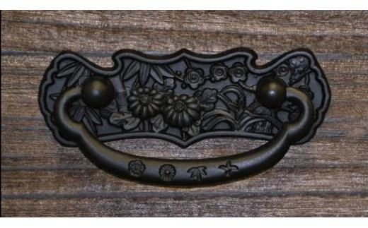 桐たんす専門店より 「ぼたん(衣装たんす)」 【経年変化を楽しめる伝統家具】 丁寧に手作業で仕上げた、開戸付きの総桐たんす 職人による、手作り・手仕上げの工場よりお届け／総桐箪笥和光　AH085