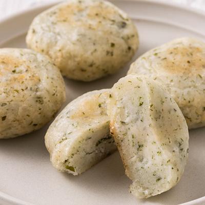 ふるさと納税 青森県 いももち(めじゃも) 青のり味　1袋4個入り(1個40g)×5袋 |  | 02