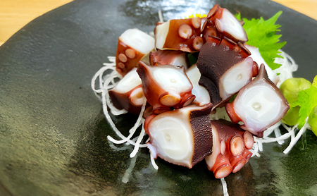 ゆでだこ 足 2～3人前（淡路島由良産・ お刺身用 ）お届け時期により解凍品になります タコ たこ 刺身 たこあし ボイルタコ 冷蔵配送 兵庫県 洲本市 淡路島