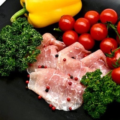 【3ヵ月毎定期便】松阪豚 モモ 生ハム:プロシュート 100g×3 メロンに良く合うブランド豚全2回【配送不可地域：離島】【4053879】