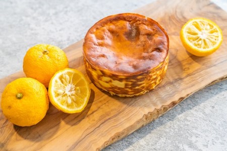 柚子バスクチーズケーキ