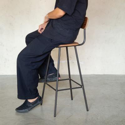 ふるさと納税 豊能町 【2脚セット】杉 カウンターハイスツール |  | 02