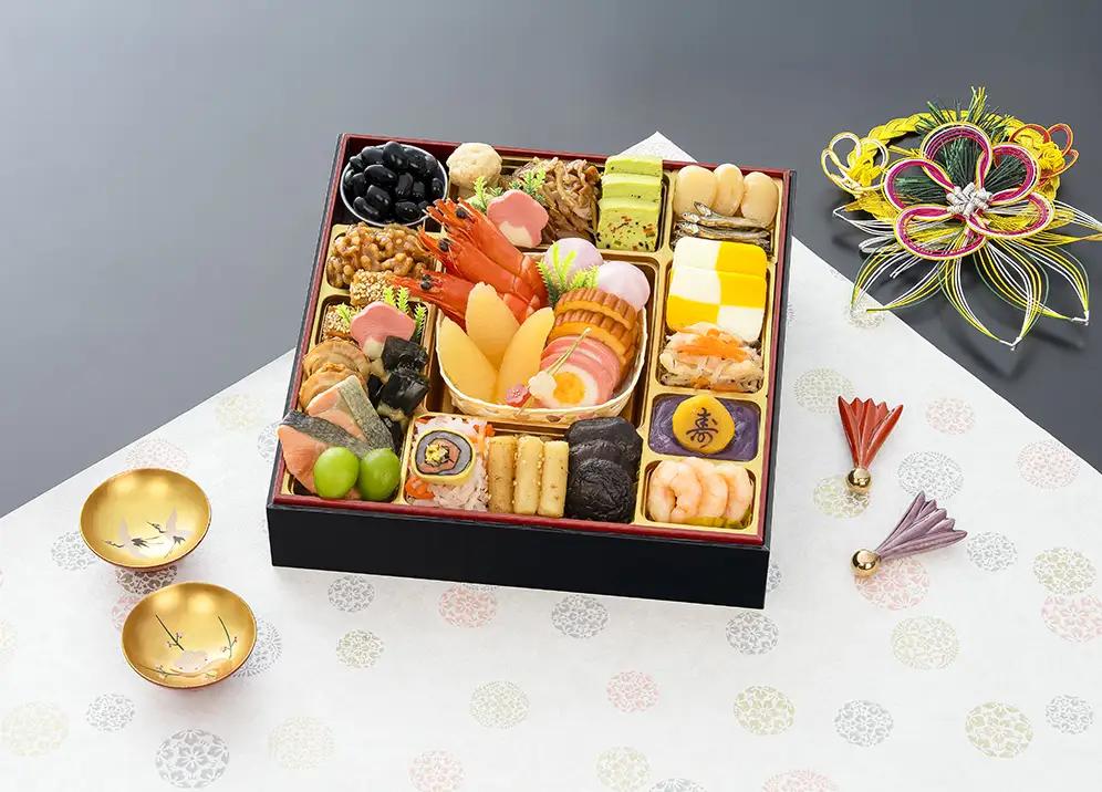 【八女市限定】千賀屋謹製 2027年迎春おせち料理「千寿」 和風一段 2〜3人前 全27品 冷蔵 おせち 一段重 厳選食材使用 解凍不要 冷蔵お届け 冷蔵配送 老舗料亭監修 人気 グルメ 年内お届け 