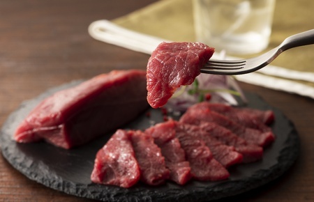 フジチク国産馬刺しとユッケのセット 4セット