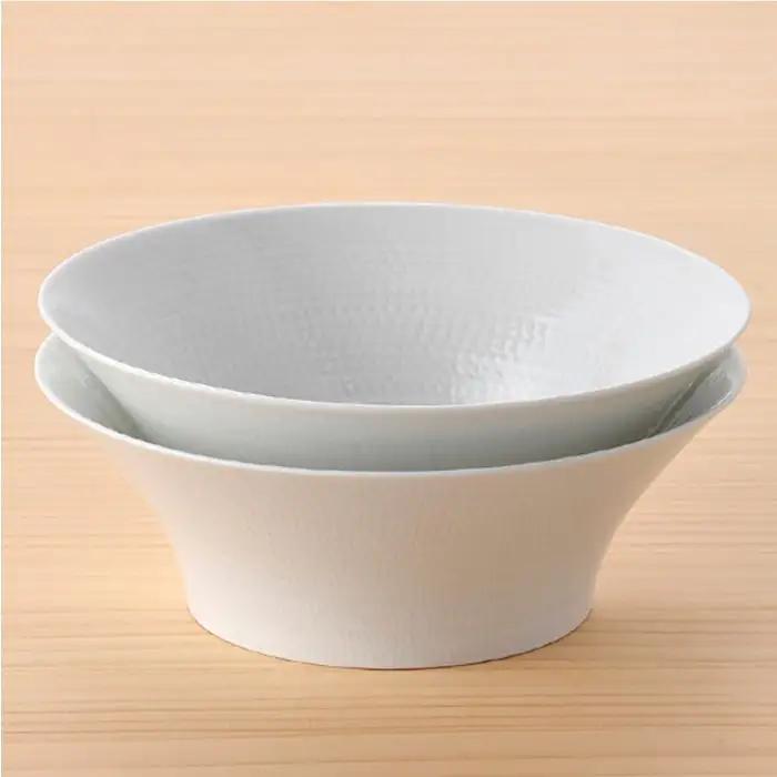【波佐見焼】 白磁手彫 朝顔ボウル どんぶり 2点セット 食器 皿 【一真陶苑】 [BB34]  波佐見焼