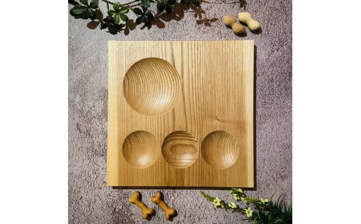 【タモ】素材の形を活かし、全てに違う表情があります。