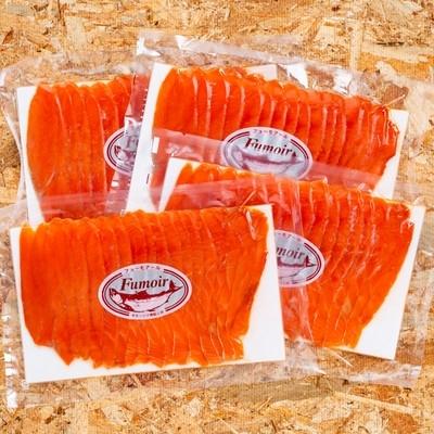 ふるさと納税 紋別市 天然紅鮭無添加スモークサーモン半身(スライス4分割)【2026年4月以降発送】 |  | 01