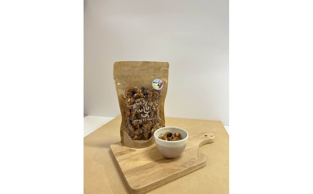 
                  夢みるグラノーラ（みたらし味）180ｇ×3袋
                