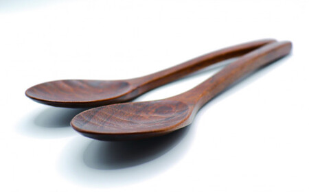 工房Baum 口当たりが良い拭き漆のカレースプーン 2本セット 手彫り 手作り 木工品 軽い 美しい艶 優しい肌触り fg001