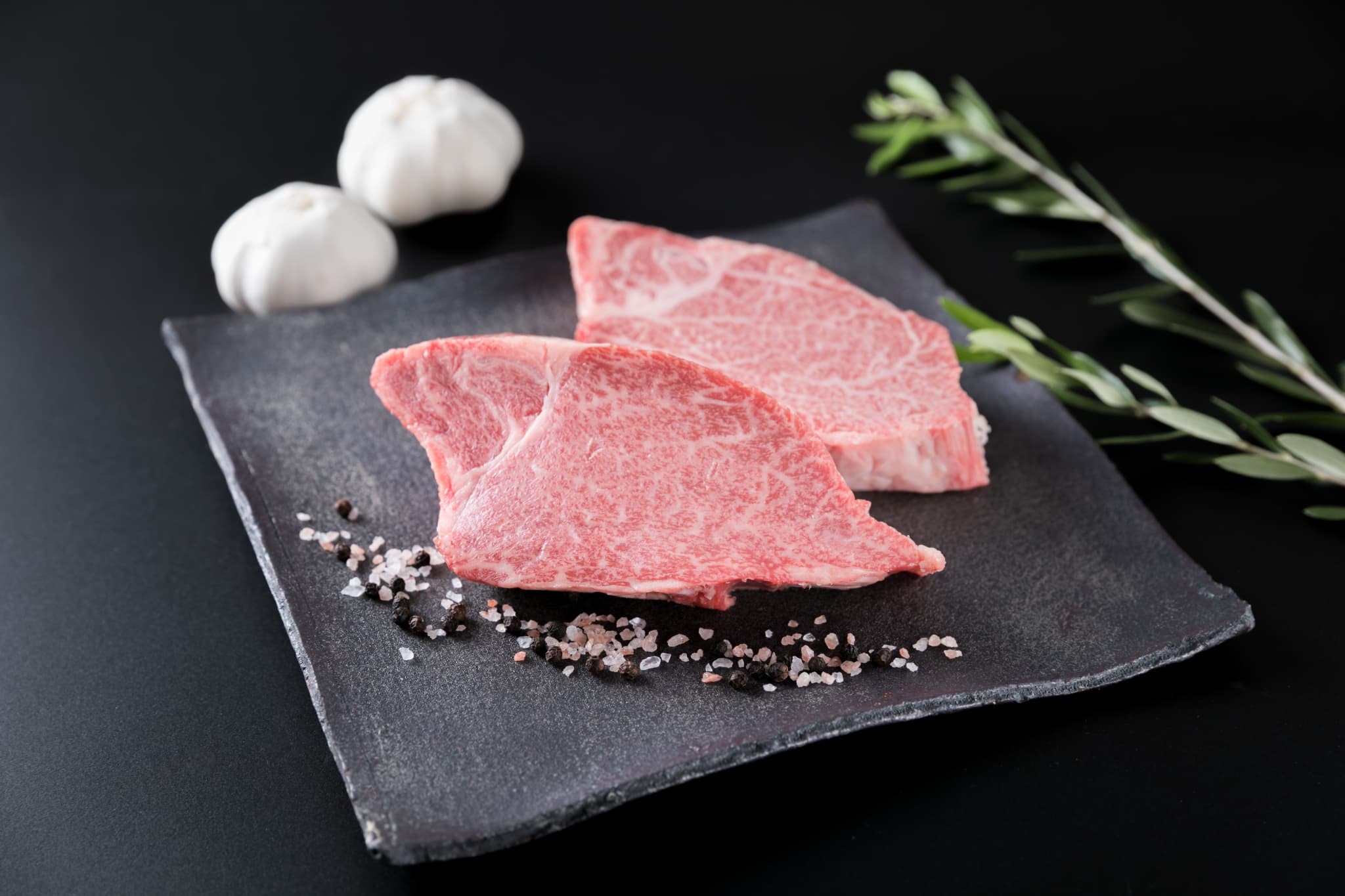 【ふるさと納税】 博多和牛 A4 シャトーブリアン しゃとーぶりあん ヒレ肉 ヒレ ヒレステーキ ヒレ肉ステーキ 300g 肉 焼肉 冷凍 牛肉 赤身 赤身肉 和牛 牛 国産 惣菜 肉汁 霜降り 厳選 ブランド バーベキュー 極上 高級 希少 贅沢 人気 おすすめ 糸島 九州 福岡 川崎