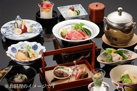下呂温泉 【水明館】宿泊券 (30,000円分)【a002-1】
